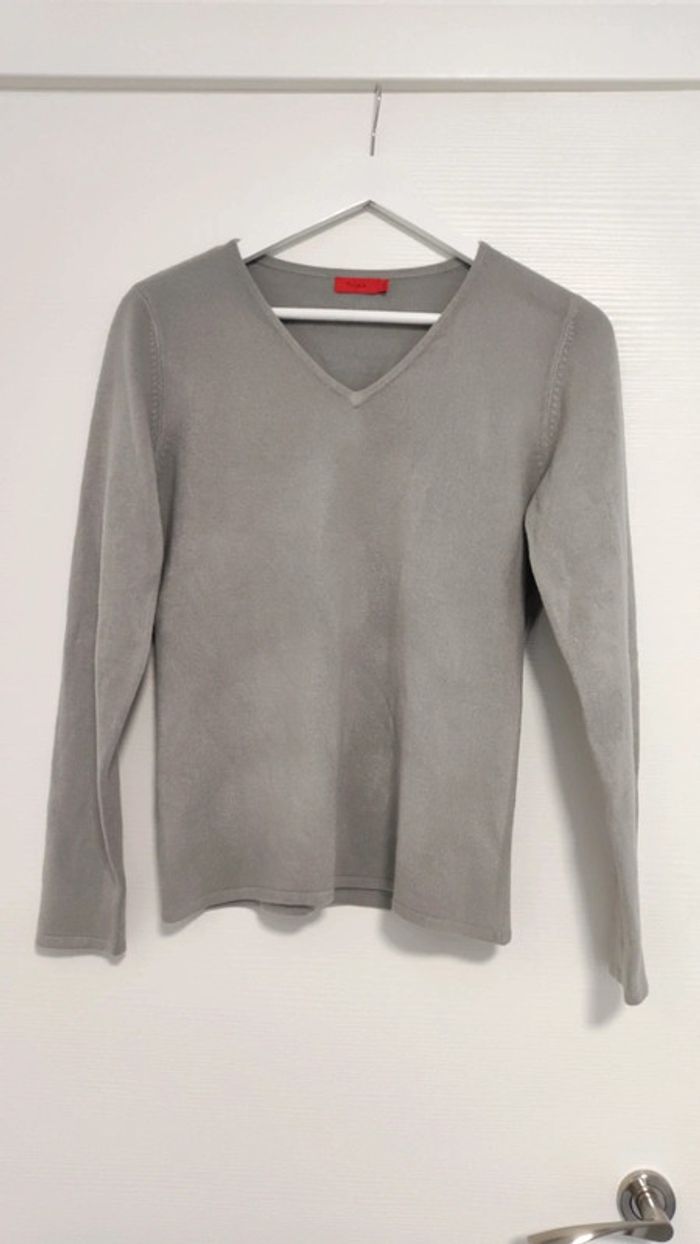 Pull V