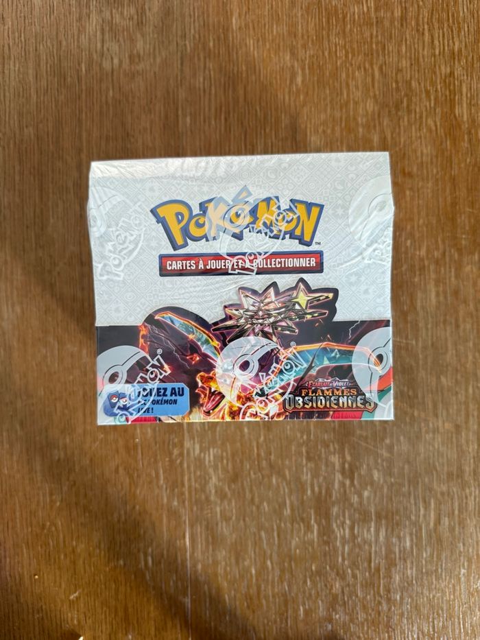 Display Pokémon EV3 Flammes Obsidiennes