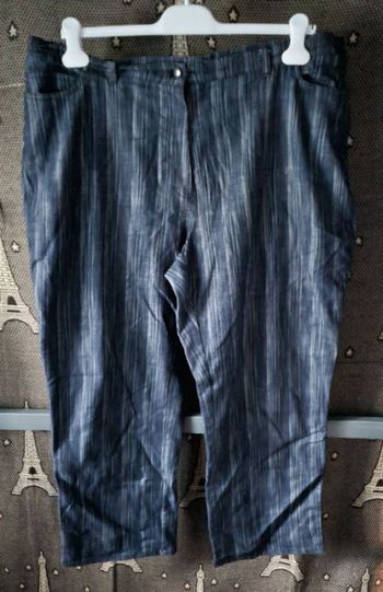 Jean à rayures taille 54