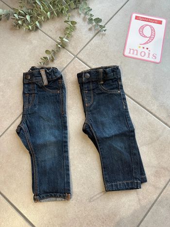 Lot 2 pantalon jean : 9 mois