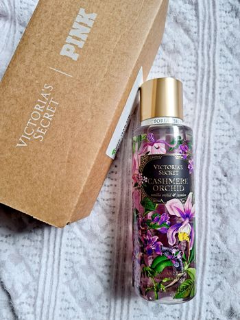 Brume parfumée Victoria's Secret neuve Cashmere Orchid