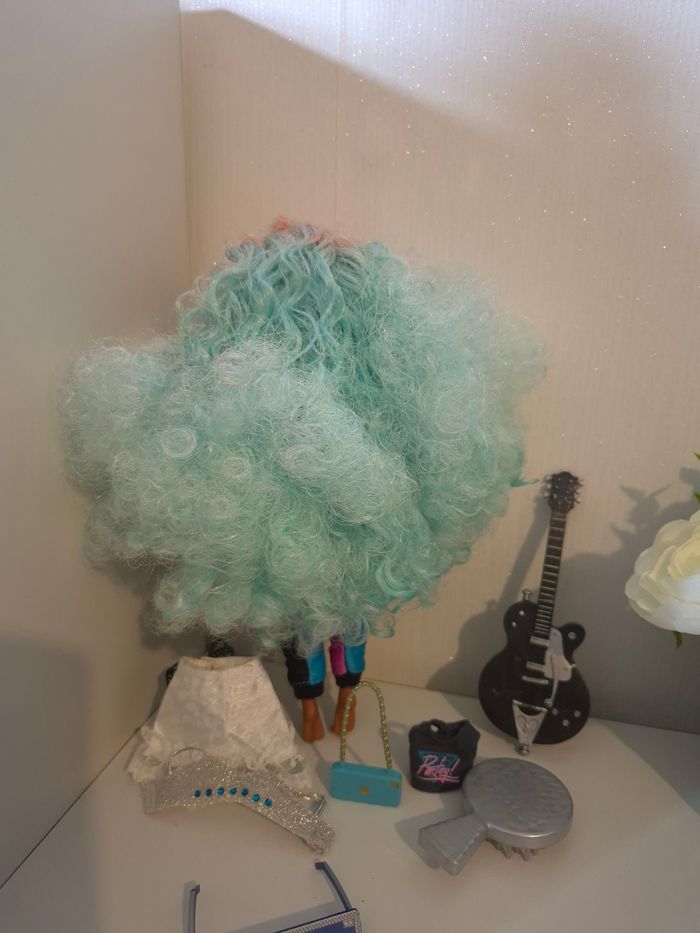 đjolie poupĂ©e LOL Surprise OMG Remix Honeylicious (ComplĂšte + Accessoires) đ - photo numĂ©ro 7