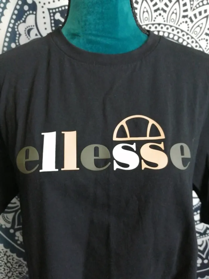 Ensemble de sport legging crop top noir kaki blanc beige / ellesse / (40) - photo numéro 4