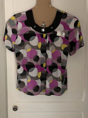919- blouse imprimée strass T 42/44