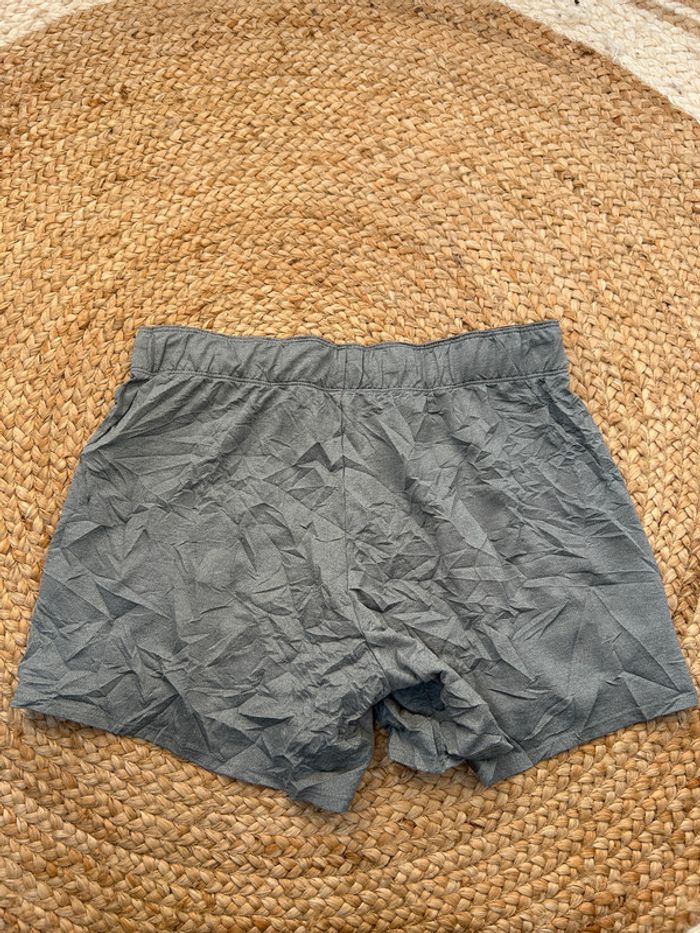 Short Nike Dri-FIT Gris Femme M | Très Bon État | Sport/Casual | SM1301 - photo numéro 2