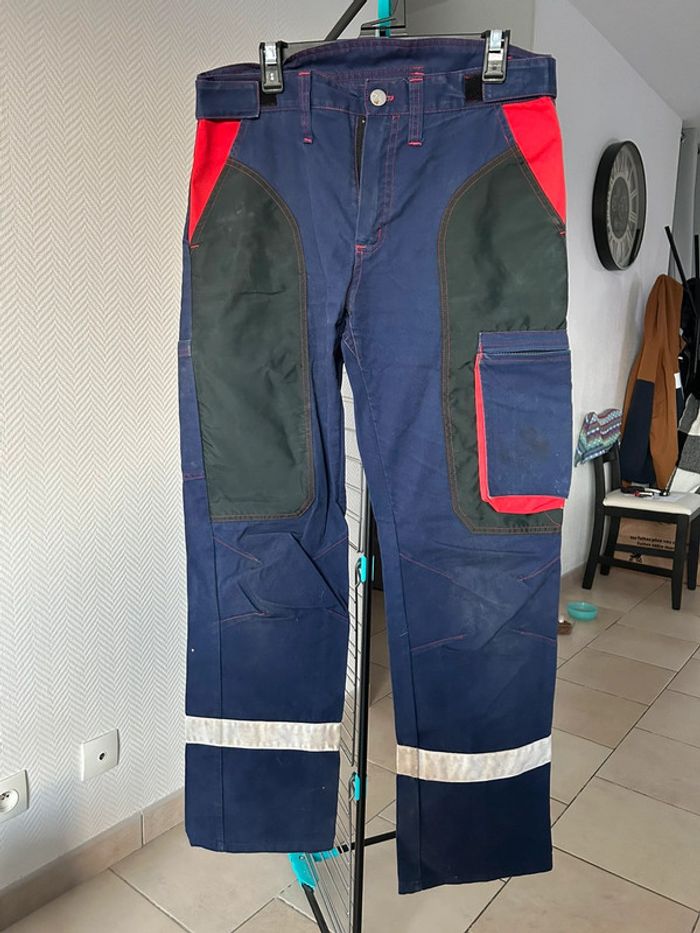 2 Pantalons de travail - photo numéro 2