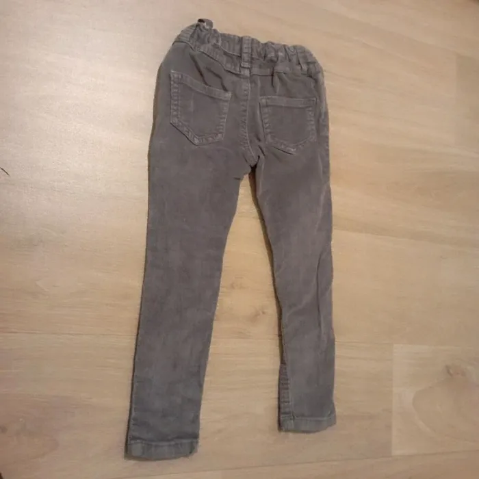 Pantalon ''velours'' gris taupe 3-4 ans skinny - photo numéro 2