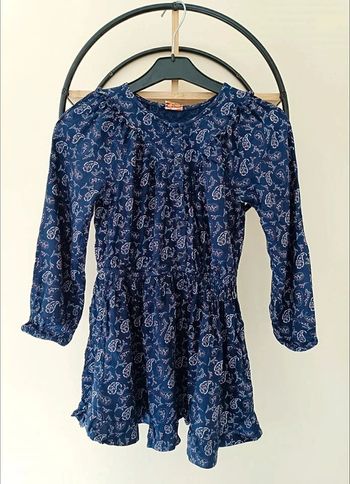 6 ans robe tape a l'oeil