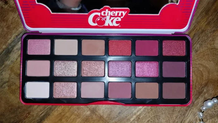 Palette Morphe x Coca-Cola - photo numéro 3