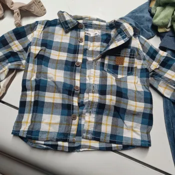 Chemise comme neuve 3 mois