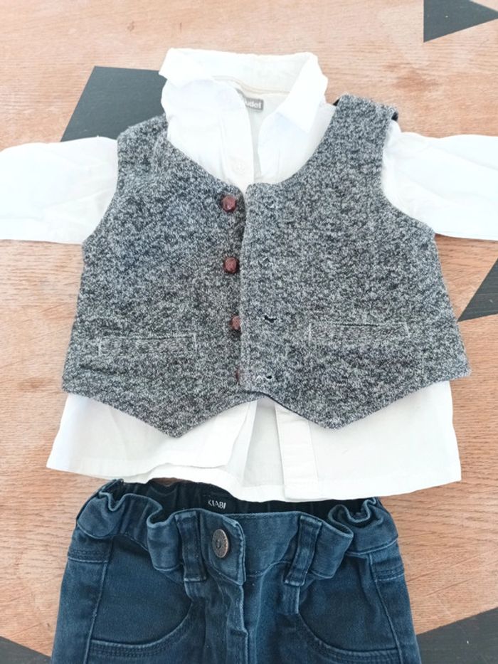 Ensemble 9 mois kiabi - photo numéro 2