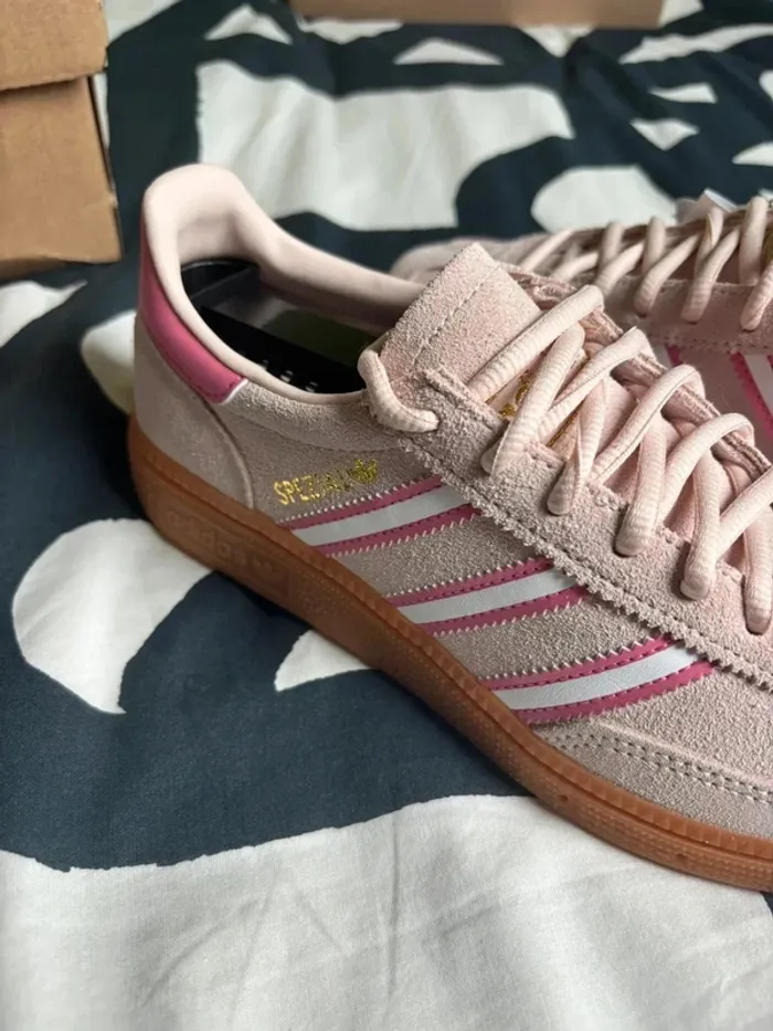 Adidas Spezial Rose Quartz • Taille 36,5 • - photo numéro 4