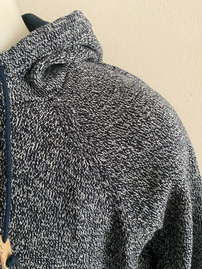 Pull à capuche - photo numéro 3