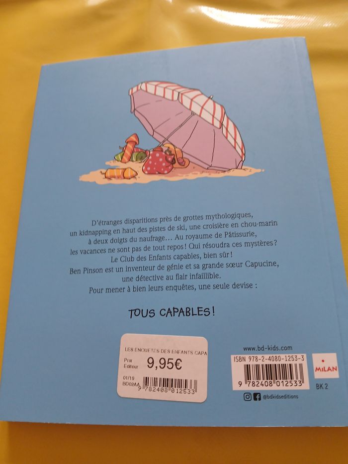 livre cinq enquetes des enfants capables - photo numéro 2