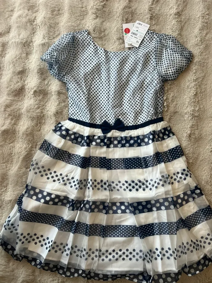 Jolie robe pour ado fille 16 ans