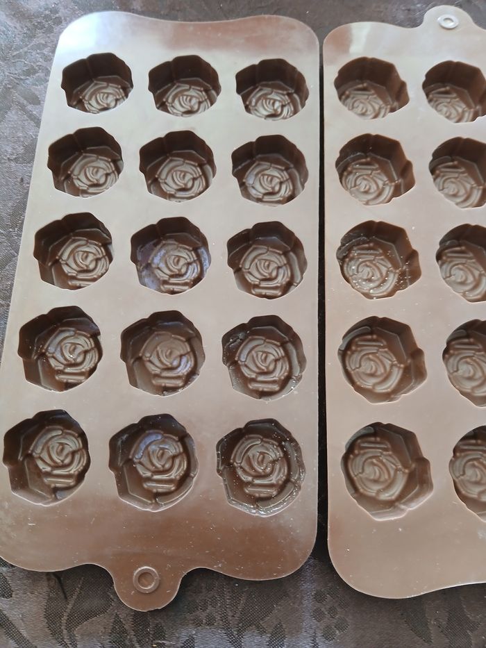 2 moules silicone - photo numéro 2