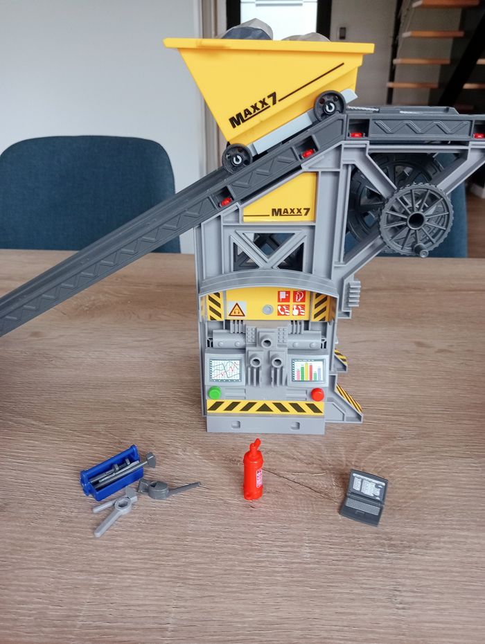 Playmobil 4041 et 4037 Convoyeur avec pelleteuse et Tombereau géant - photo numéro 8