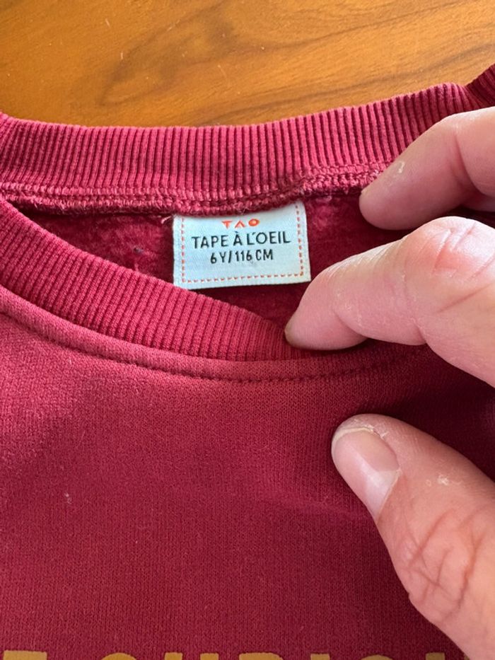 Pull tape à l œil 6 ans - photo numéro 3