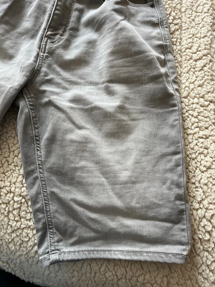Short en jean gris - photo numéro 2