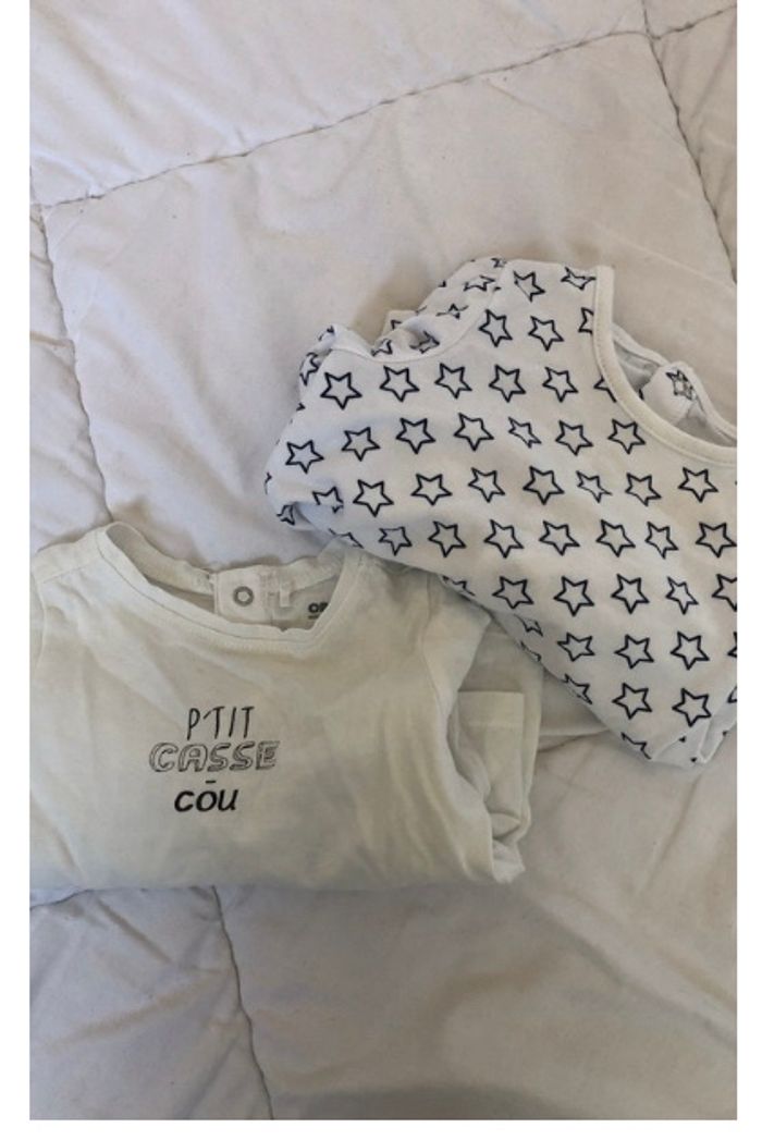 Lot vêtements 6 mois  ( 16 articles ) - photo numéro 2