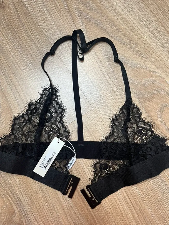 brassière dentelle noire - photo numéro 5