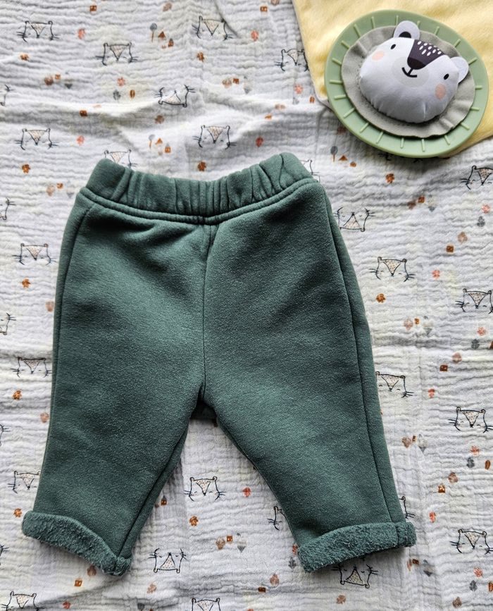 Lot de 2 jogging Rouge et Vert Kiabi - photo numéro 4