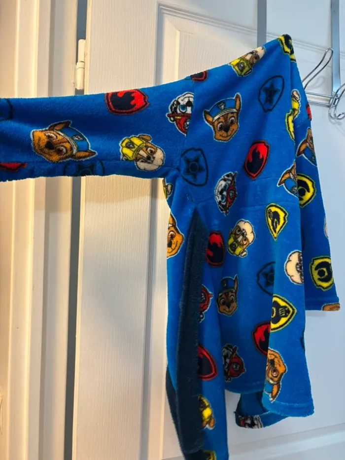 Robe de chambre 4-5 ans - photo numéro 2