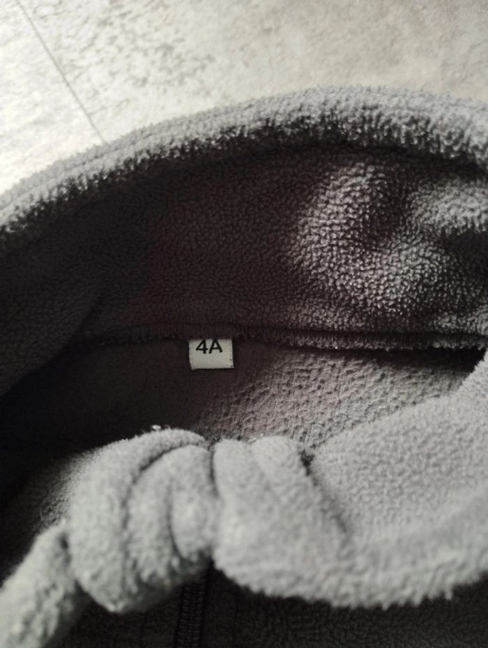 Pull polaire 4 ans unisexe - photo numéro 2