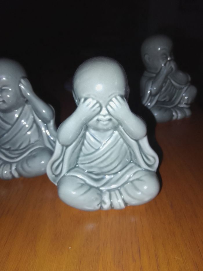 Trois statues - photo numéro 4
