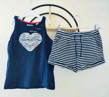 8 - 9 ans ensemble été Okaïdi teeshirt (8 ans) et short( 9 ans)