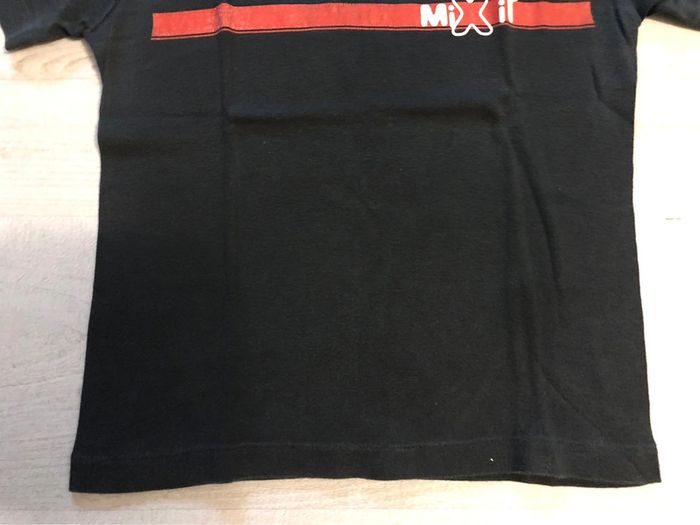 BB- Tee-shirt vintage « staff » noir (smirnoff) T unique (36-38) porté 1 soirée - photo numéro 2