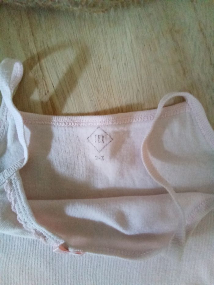 Lot 2 chemises de corps à bretelles Tex taille 2/3 ans - photo numéro 3