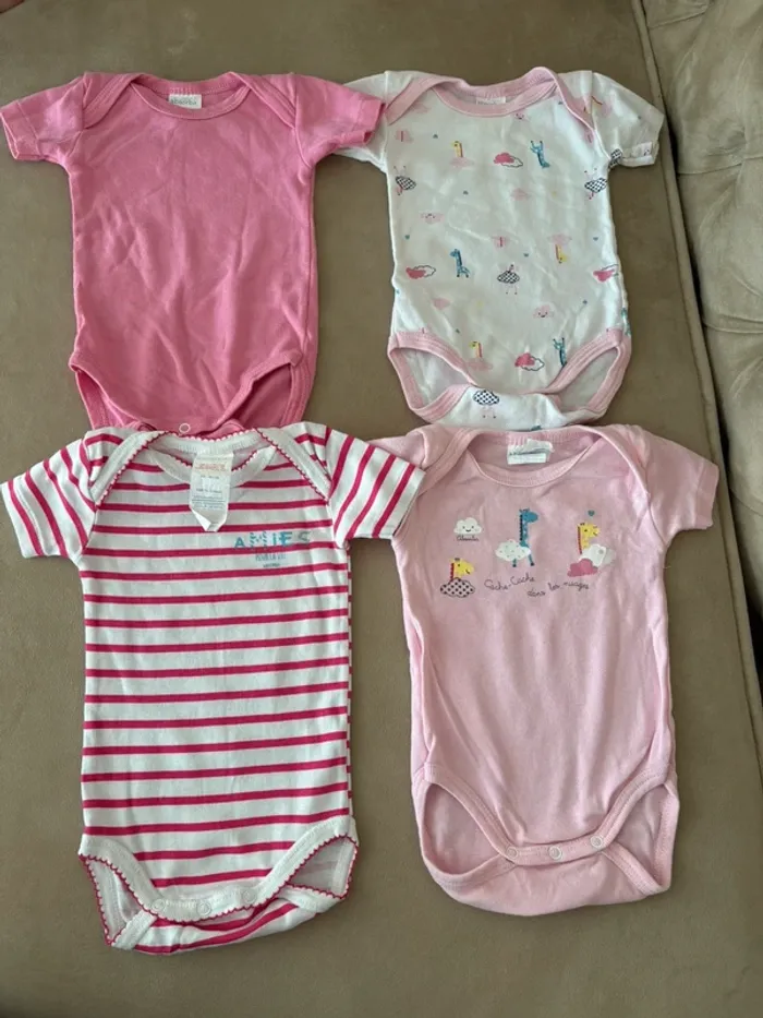 Lot de 4 bodies absorba