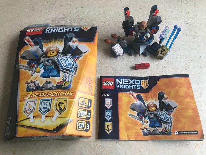 JEU "LEGO NEXO KNIGHTS - ROBIN L'ULTIME CHEVALIER"