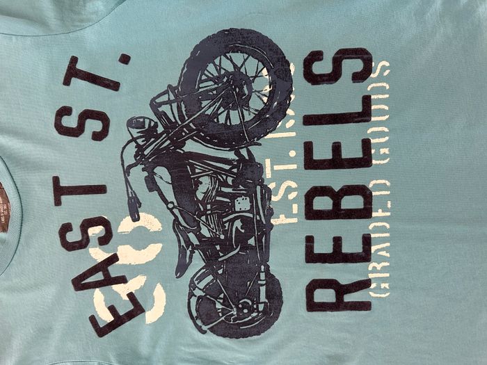 tee shirt bleu H&M "rebels moto"taille 12 ans - photo numéro 4