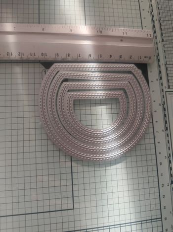 Dies matrice de découpe forme 3/4 cercle