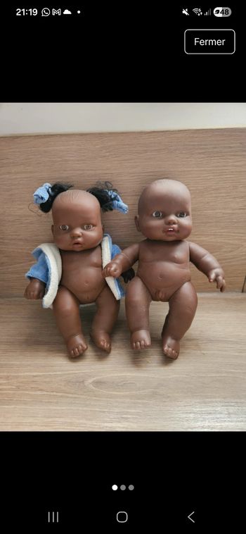 Lot de deux poupées 