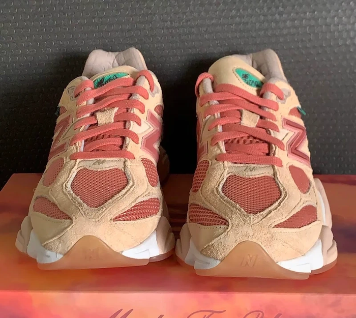 New Balance NB 9060 taille 36 - photo numéro 2