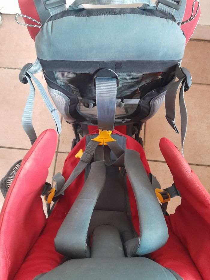 Porte bébé randonnée deuter - photo numéro 7