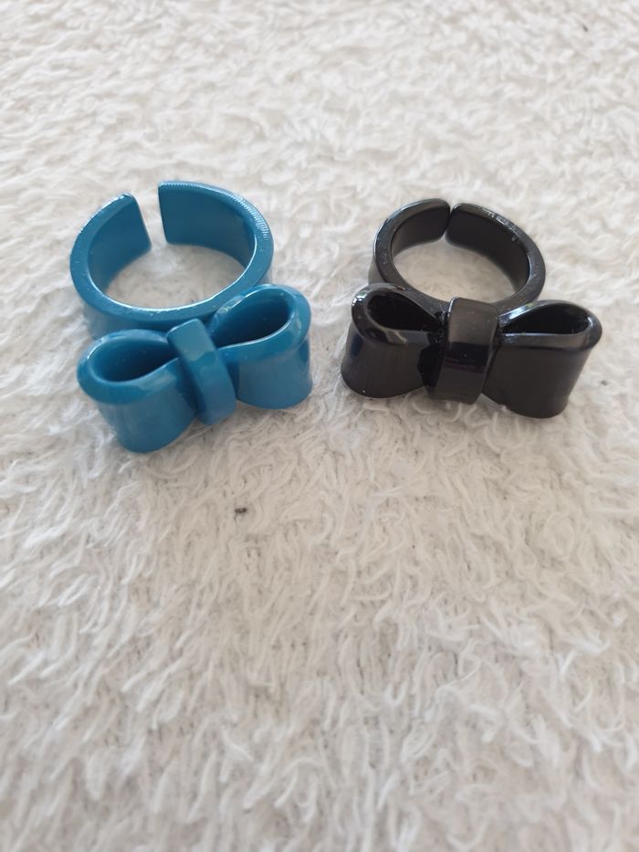 Lot de 3 bagues nœud neuves