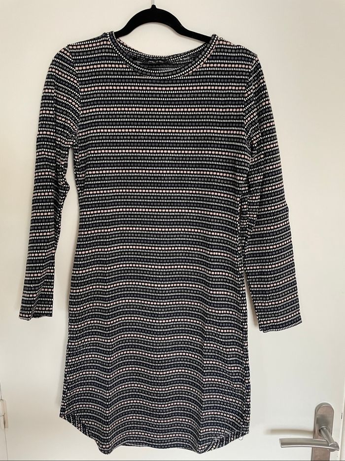Robe manches longues Taille 38/40 - photo numéro 3
