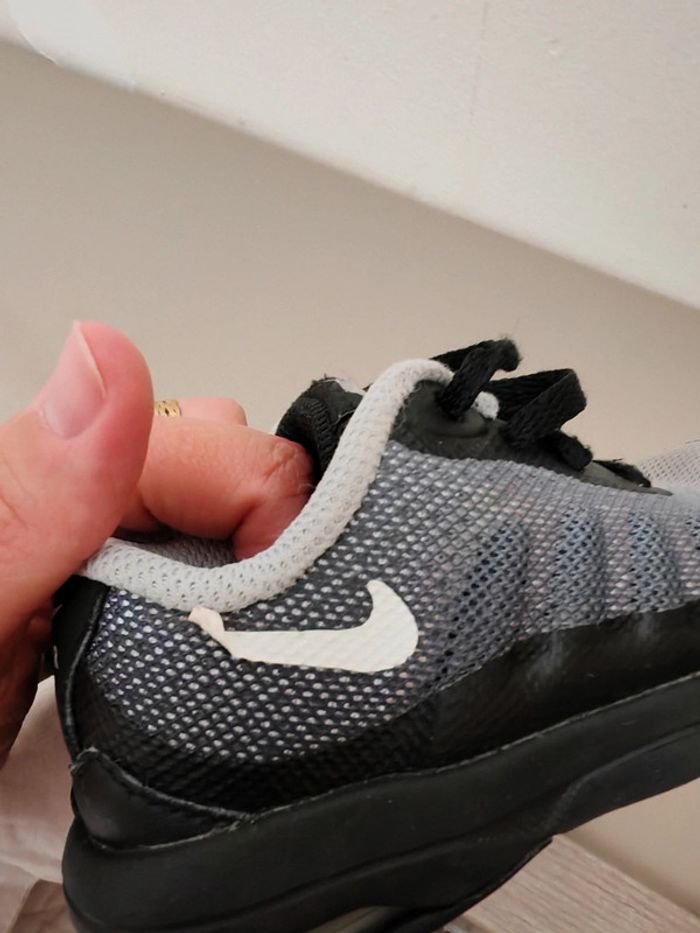 Basket Nike taille 23.5 - photo numéro 8
