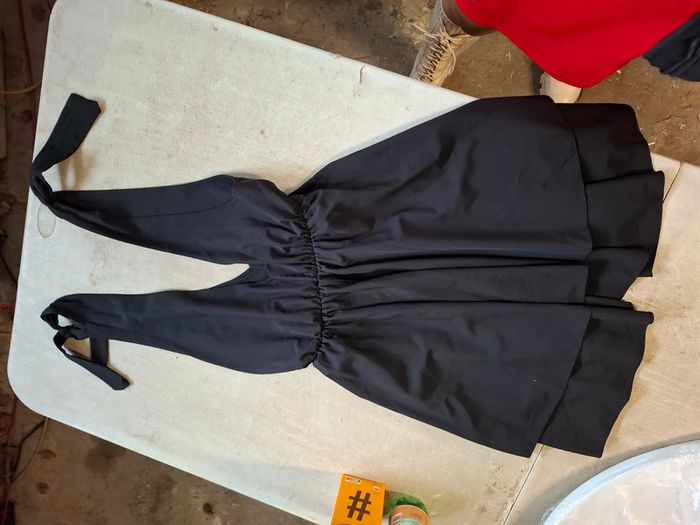 Robe noir - photo numéro 3