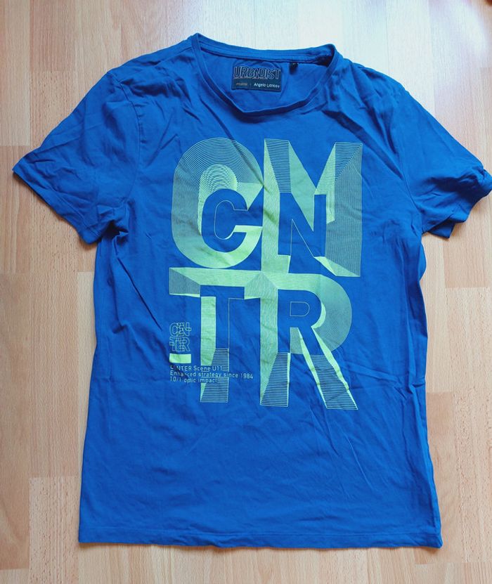 Tshirt bleu Urban District taille M très bon état M·Très bon état - photo numéro 2