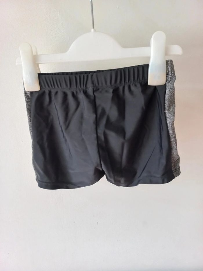 Short de bain - photo numéro 3