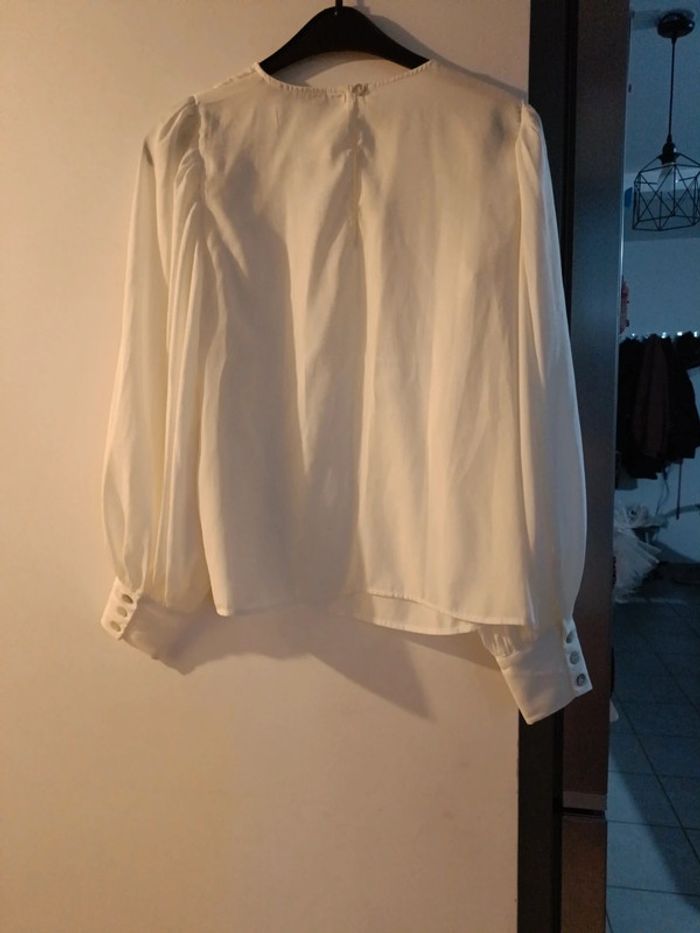 Blouse top blanche manche longue Kiabi transparent Taille S Très bon état - photo numéro 6