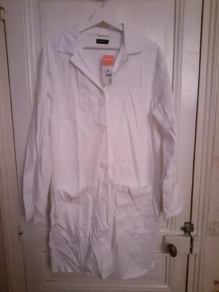 blouse blanche