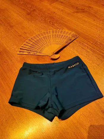 Maillot de bain taille 8 ans