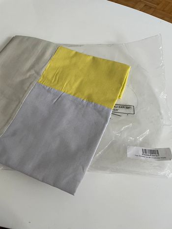 Taie d’oreiller tricolore 63x63 cm 3 suisses