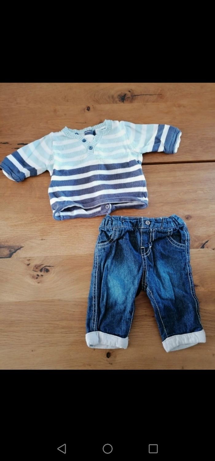 Ensemble pull léger et pantalon 3 mois